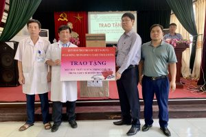 TRAO TẶNG TRANG THIẾT BỊ, MÁY MÓC DÙNG TRONG Y TẾ CHO TRUNG TÂM Y TẾ HUYỆN THANH HÀ