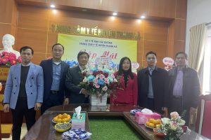 Trung tâm y tế huyện Thanh Hà tổ chức gặp mặt kỷ niệm Ngày Thầy thuốc Việt Nam 27/02/2024