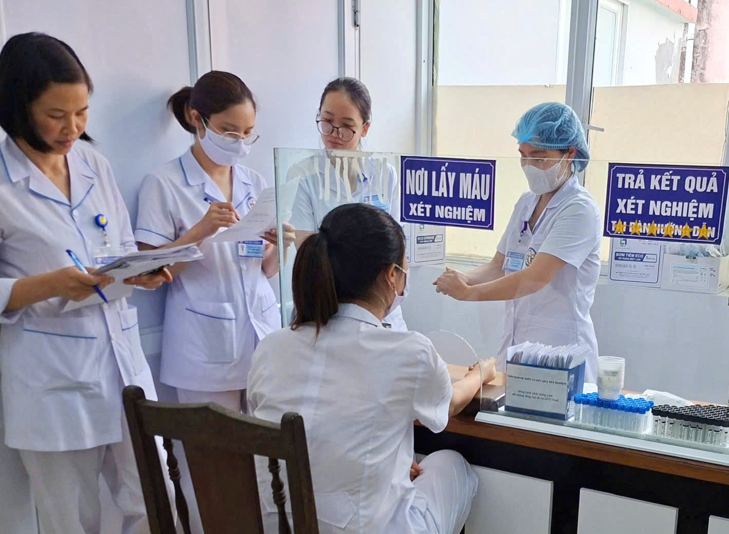 Trung tâm Y tế Thanh Hà tổ chức Hội thi điều dưỡng- Hộ sinh- Kỹ thuật y năm 2026